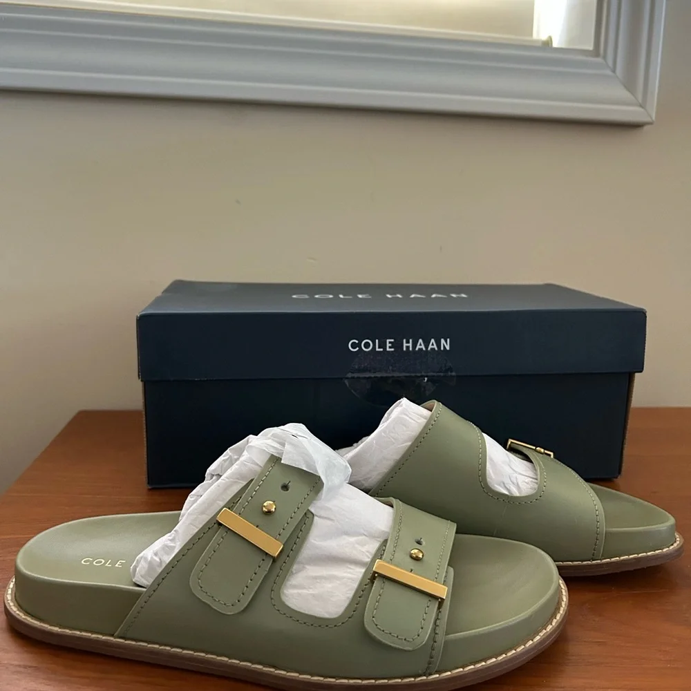 NIB Cole Haan Marisol Leather Footbed Sandals- Oil Green Size: 7 - Picture 1 of 4